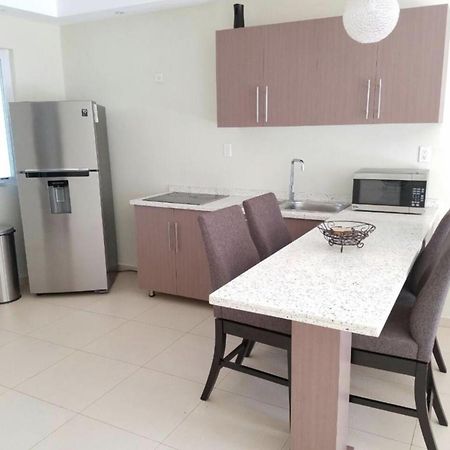 Andira Apartments Вилемстад Екстериор снимка